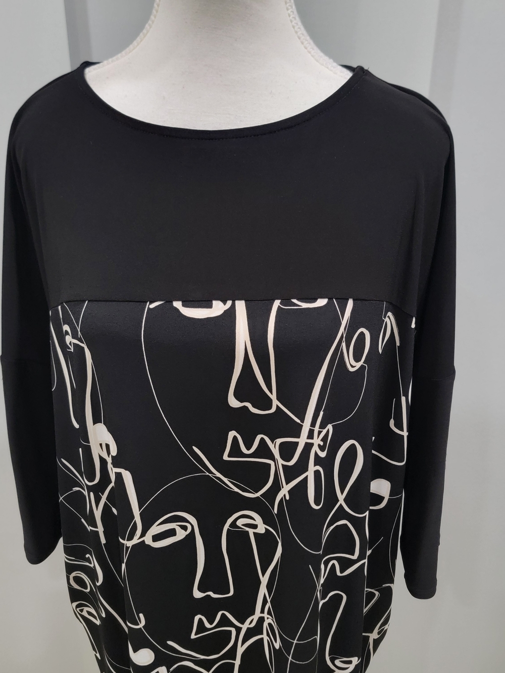 Joseph Ribkoff Black Dress with White Abstract Face Print - Picture 2 of 6